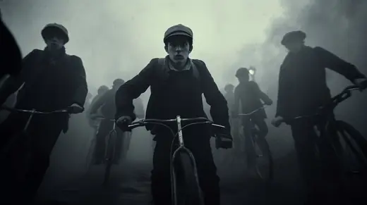 Neusatz: Boys on bicycles in the fog