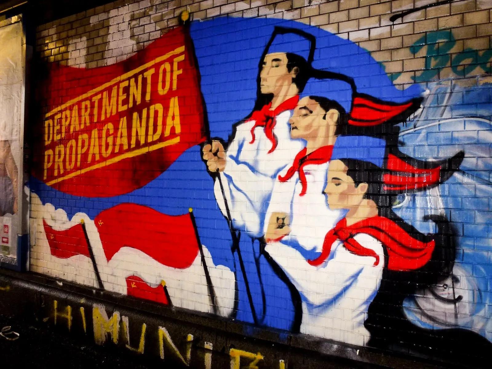 Propaganda Department: The Department of Propaganda pioneers mural in a Munich underpass